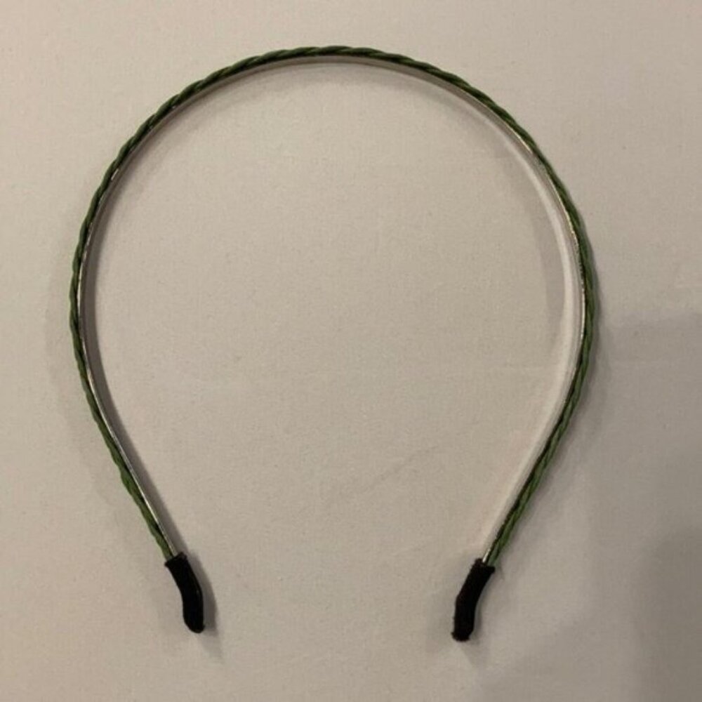 💚✨Vintage Green Braided Headband with Metal Frame & Black Tips✨💚